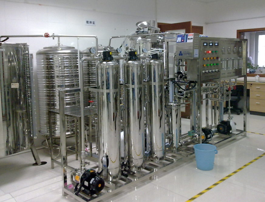 純凈水設(shè)備 純凈水設(shè)備